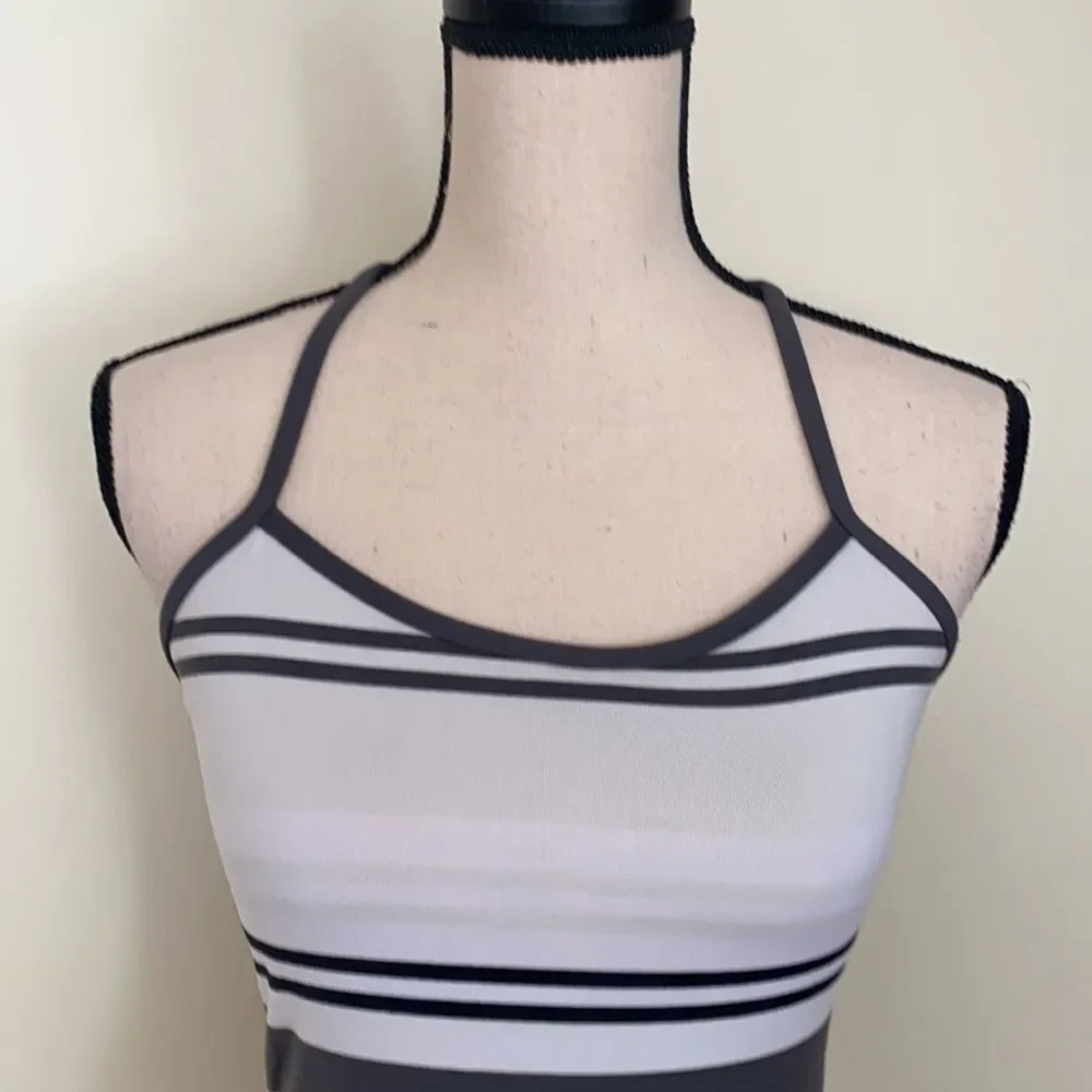 Lululemon Power Y Tank Top Size 4 - Picture 3 of 12